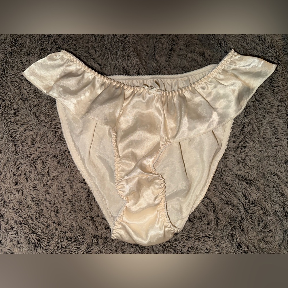 Vintage Silky panties Satin panty VTG